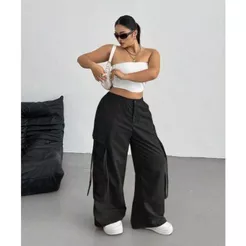 Calça Cargo Plus Size Feminina Alfaiataria Casual Com Bolsos Elegante