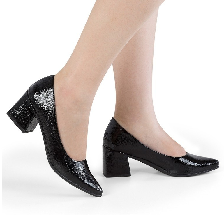 Scarpin Feminino Clássico Moda Casual Evangélica Bico Fino Salto Grosso 6cm Elegante Confortável