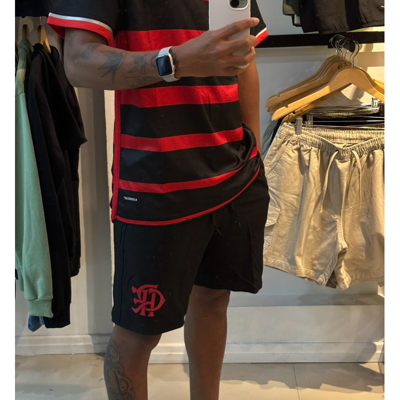 Bermudas de Times: Onde Comprar | BuscaProdutos