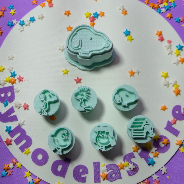Ejetor Modelador De Doces/Brigadeiro Ejetor Kit Snoopy