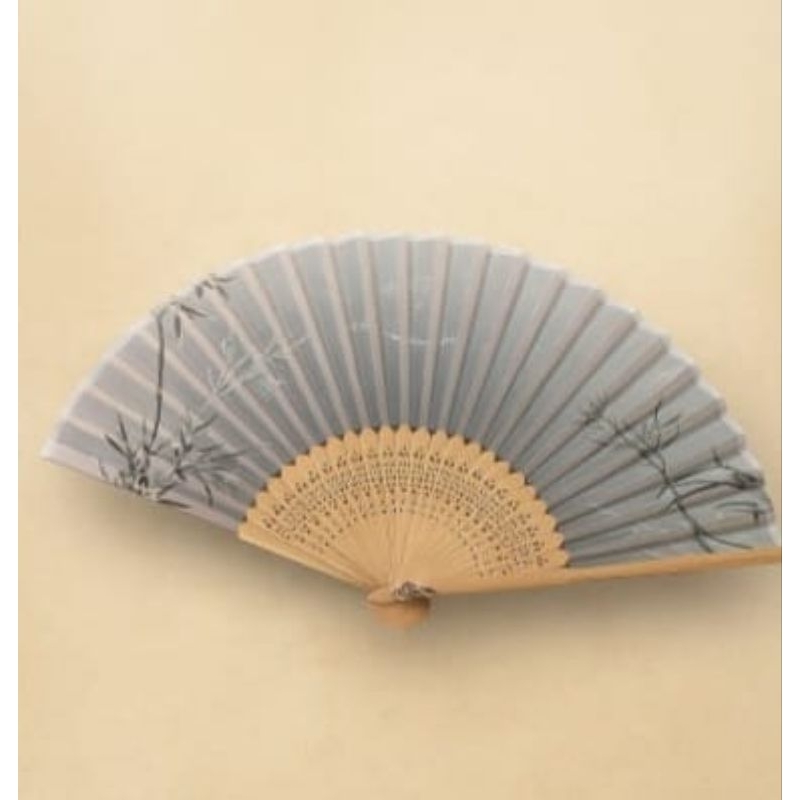 Leque Oriental Colorido