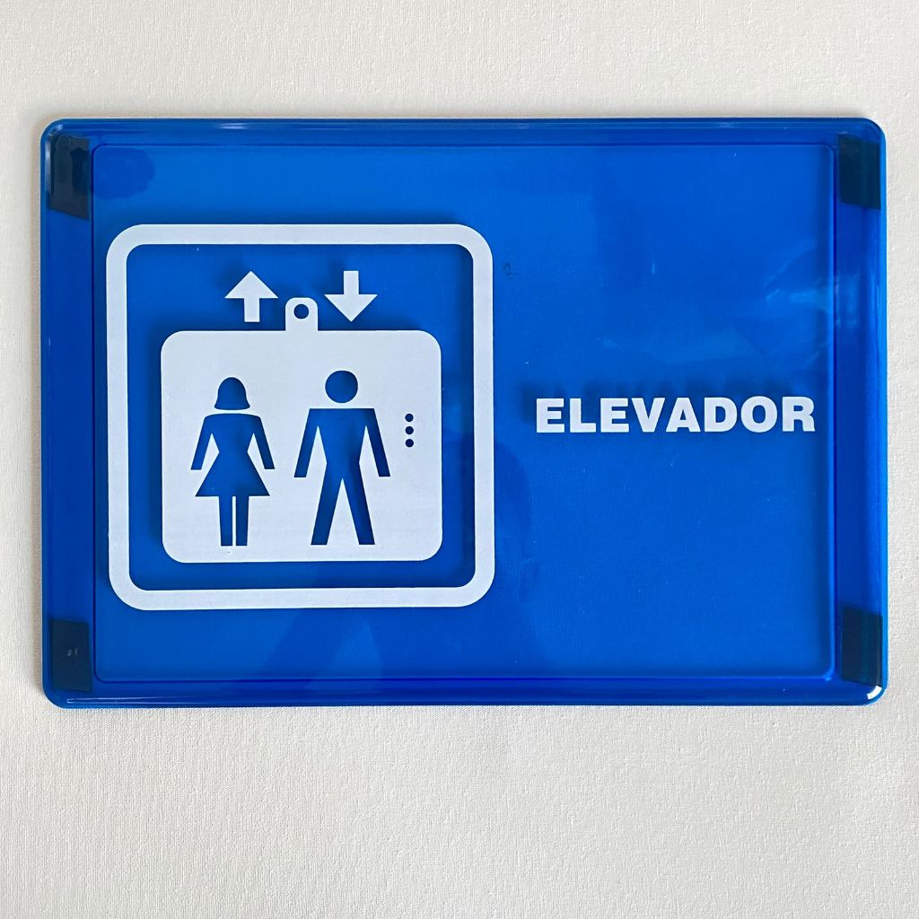 Placa de Sinalização Elevador em Acrilíco Azul Plástico Azul Tranparente Dello