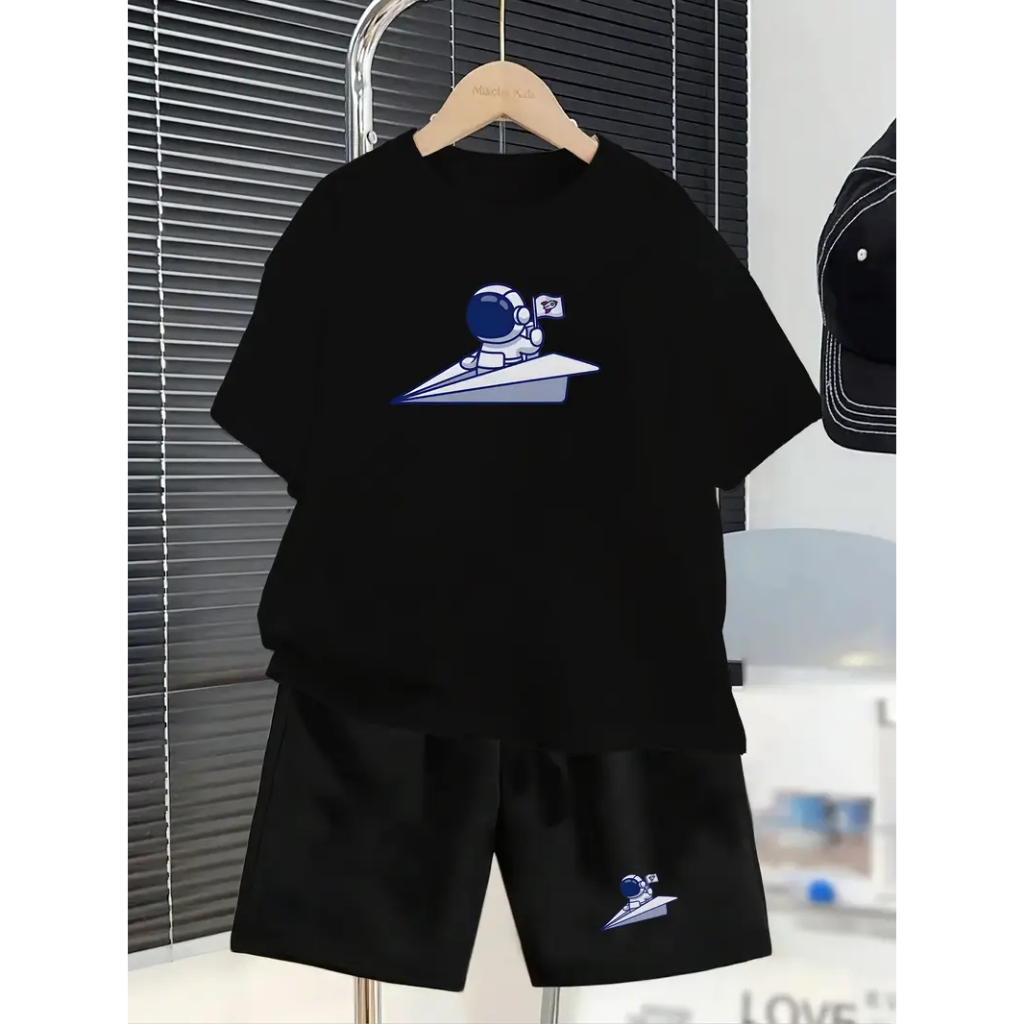 CONJUNTO INFANTIL SHORT MOLETOM+CAMISETA ALGODÃO100% CONFORTAVÉL ESTAMPA ASTRONAUTA