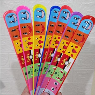 Pulseira Bate Enrola Pokémon/Lembranciha Pokemon em Oferta na Shopee