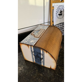 Porta pão Mdf pintado e decorado