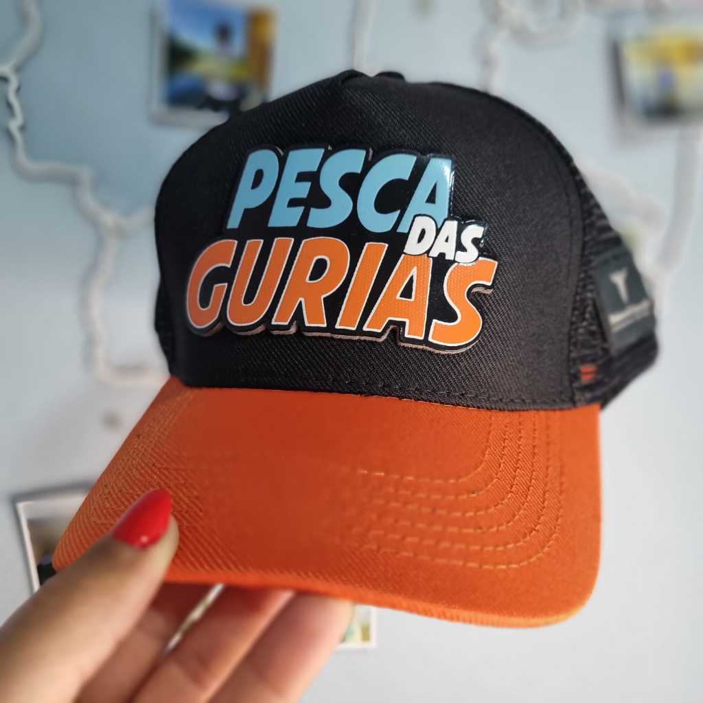 BONÉ PRETO feminino para pescaria - PESCA DAS GURIAS - aba laranja - TRUCKER
