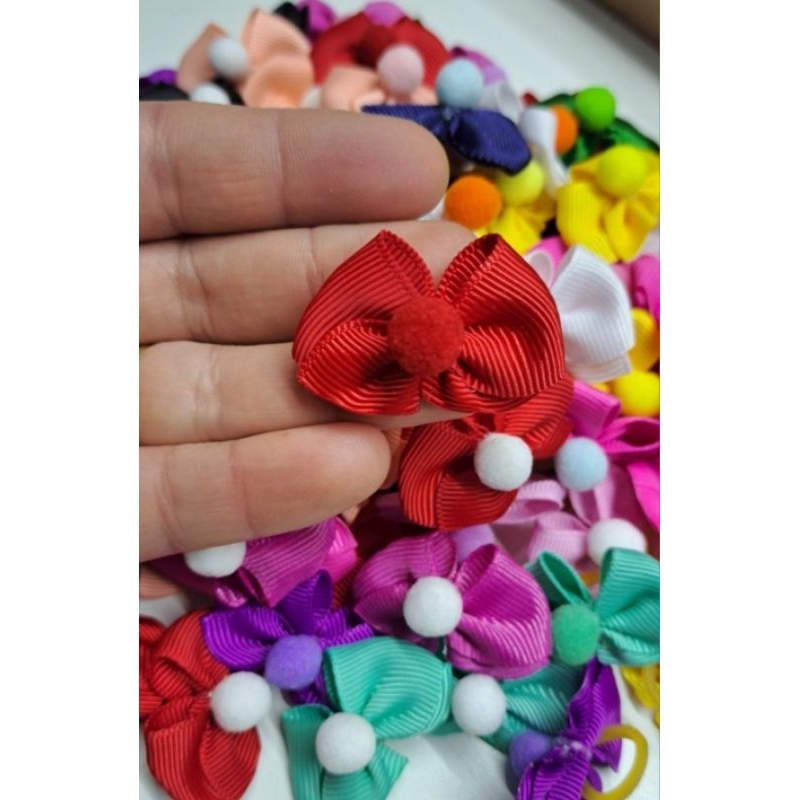 20 Laços Pet Fêmea com Pompom Médio | Lindos e Delicados
