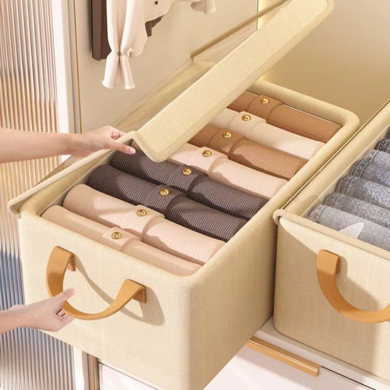 Esta caixa de arrumação multifuncional e dobrável com tampa é perfeita para guardar roupa e brinquedos em Oferta na Shopee