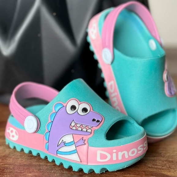 sandalia Chinelo Infantil personagens Nuvem Infantil Varias Cor e Modelos Babuche
