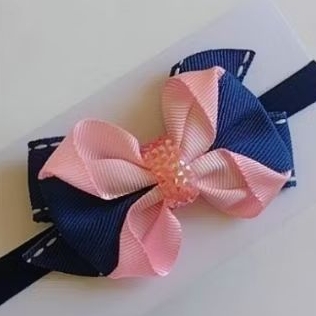 Tiara faixa laço lacinho de cabelo para bebê Rosa com jeans manta de pérolas e meia de seda laço 8cm