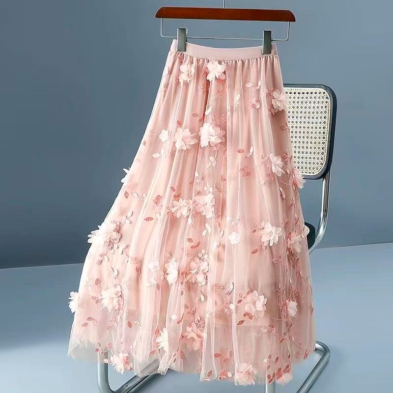 Saia de tule elegante floral tridimensional de verão em Oferta na Shopee