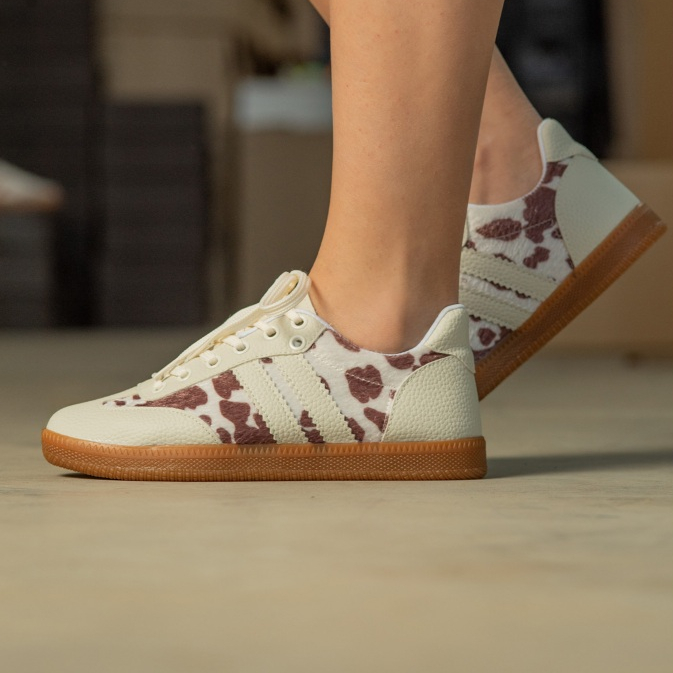 Tenis feminino casual bege animal print tenis feminino blogueira Moda Lançamento