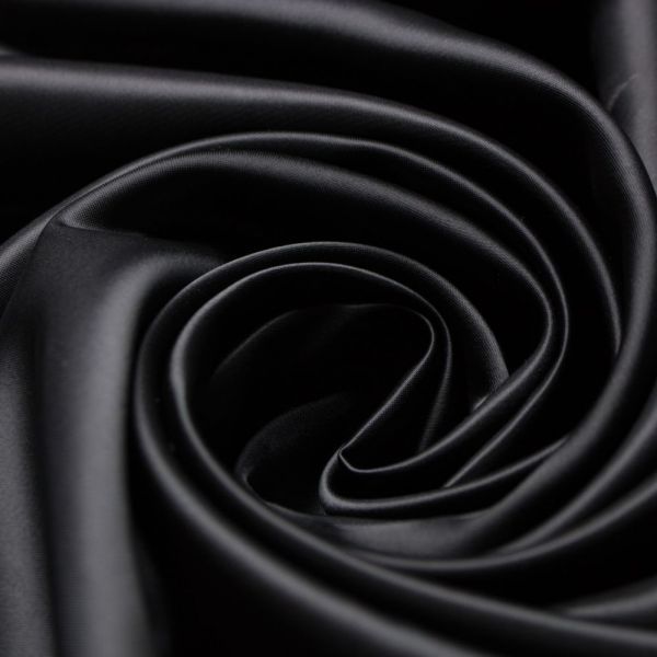 Tecido Crepe Amanda Preto – Para Roupas, Vestidos, Moda Feminina, Artesanato e Decoração