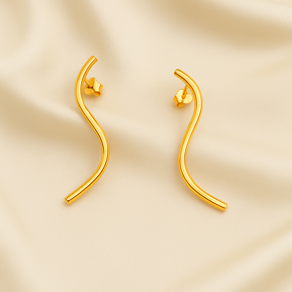 Brinco Dourado Feminino Delicado E Leve Ideal Para Festa Ou Dia A Dia Banhado A Ouro 18K