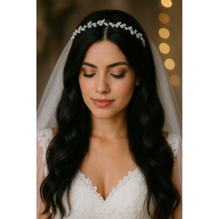 Enfeite Arco Tiara prata para penteados  de noivas e Floristas arranjo com Cristais para madrinhas damas de honra em Oferta na Shopee