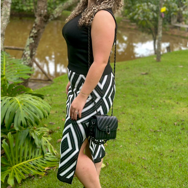 TwinSet Feminio em Tricot, Saia Losango Feminina Longa em Tricot
