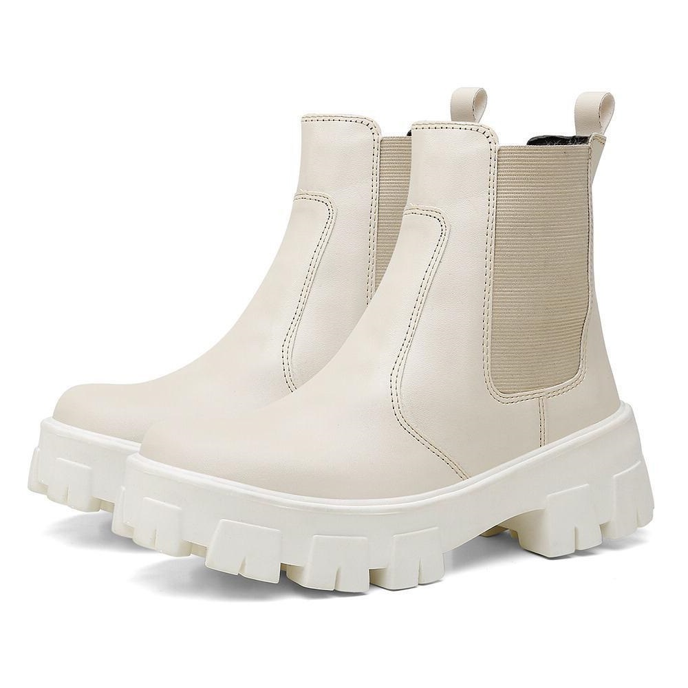 Bota Chelsea Feminina Plataforma Tratorada Off-white – Cano Médio Confortável