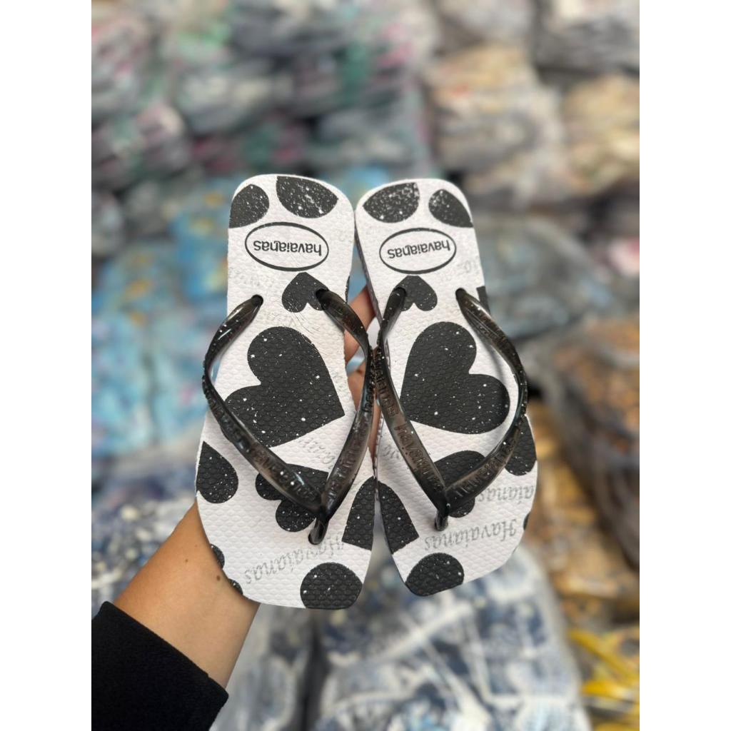 Chinelo e Calçado Feminino Coração em Oferta na Shopee
