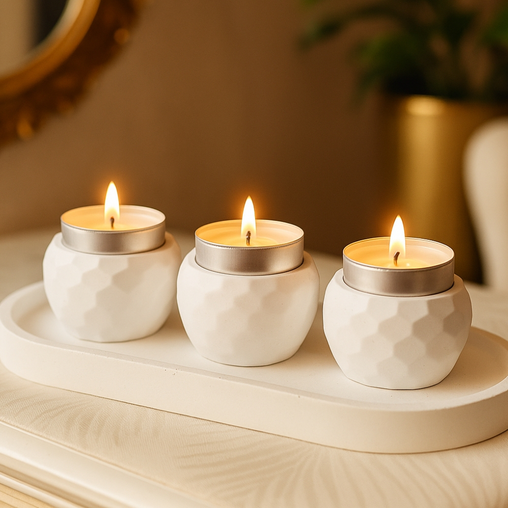 Imagem Kit 3 Vasinhos de Gesso Decorativos com Bandeja e Vela Aromática para Decoração Lembrancinha Aparador Ambiente