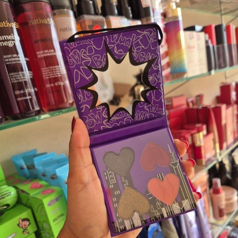 Mini Paleta De Sombras Chame As Meninas QDB As Meninas Super Poderosas 4g