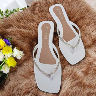 Rasteirinha de dedo com strass confortável antiderrapante, com brilho Rasteira Linda Femmy 09 em Oferta na Shopee