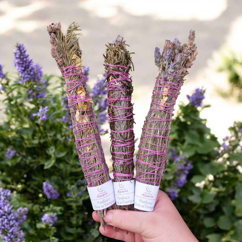 Kit 3 Incensos Naturais Purificação: Lavanda, Alecrim E Rosa