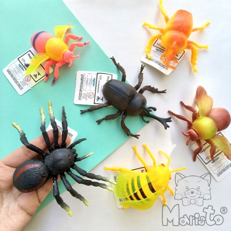 Kit 2 Brinquedos Bichos Emborrachados Insetos e Aranha
