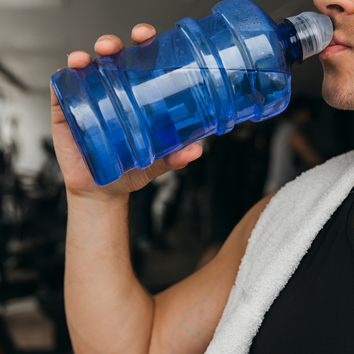 Garrafa Mini Galão Squezze Água 500ml Mais Resistente Treino Esportes Passeio em Oferta na Shopee