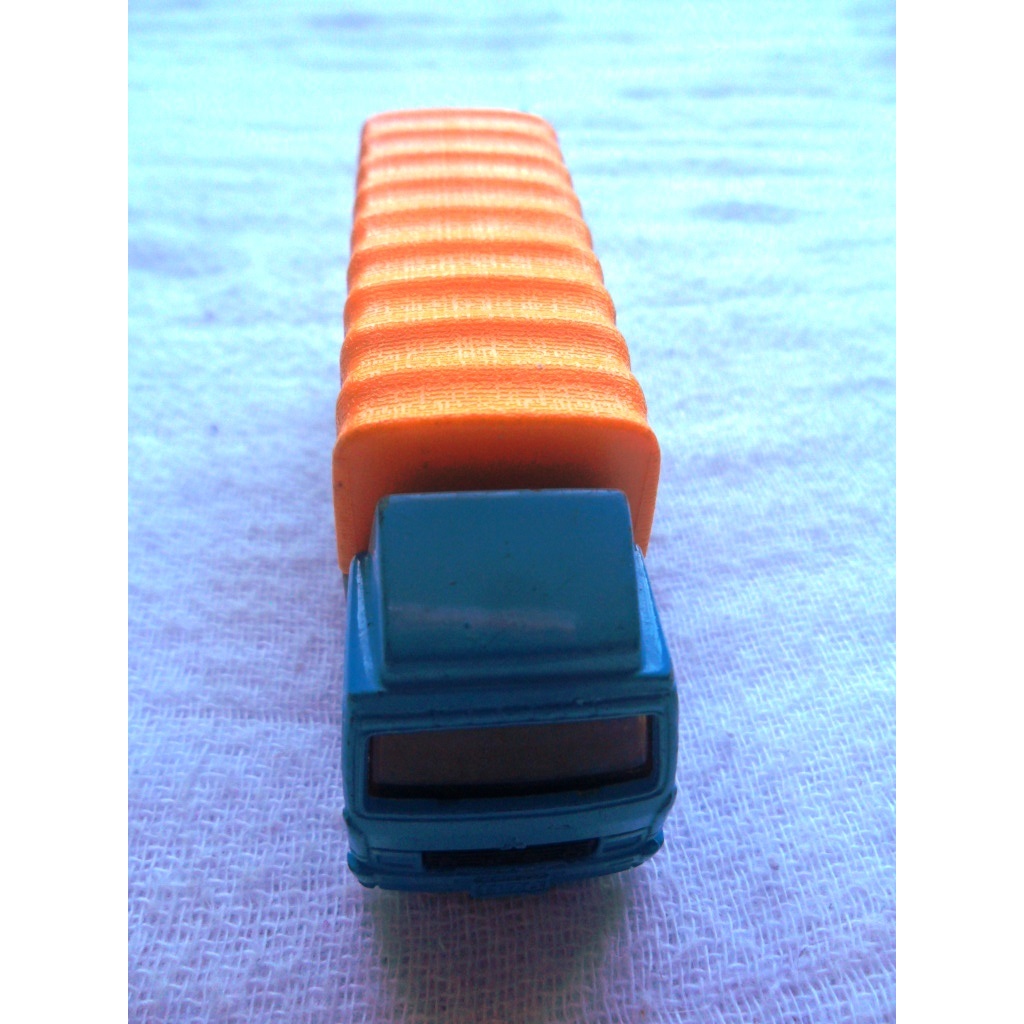 MINIATURA - MITSUBISHI FUSO TRUCK - MARCA TOMICA 88 TOMY - ESCALA 1/64 - MADE IN JAPAN - RABBIT UNYU