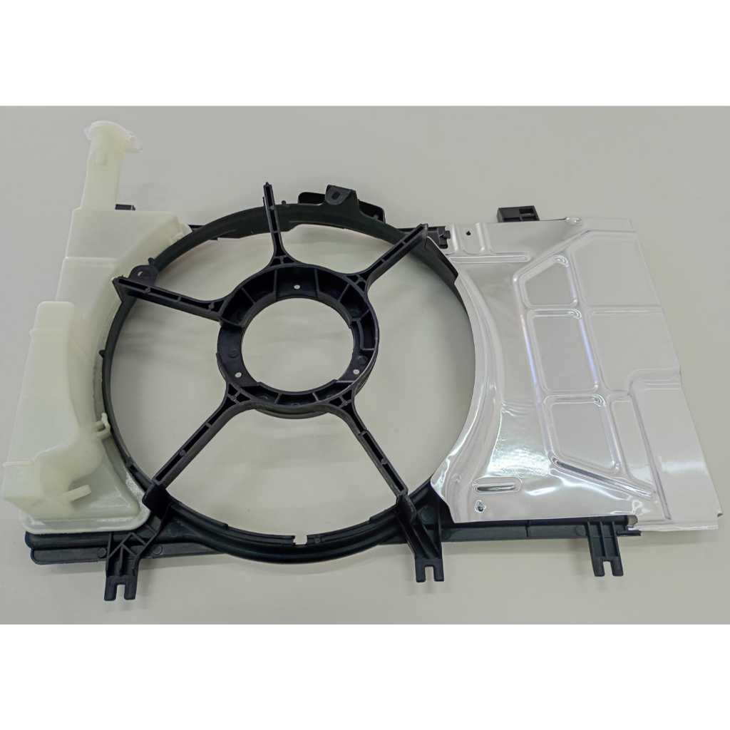 DEFLETOR DA VENTOINHA DO RADIADOR YARIS