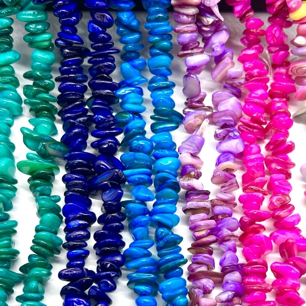 Imagem Cascalho de Madreperola Natural Fio 80cm – Pedras Naturais Para Pulseiras, Colares, Japamala, Guia e Artesanato