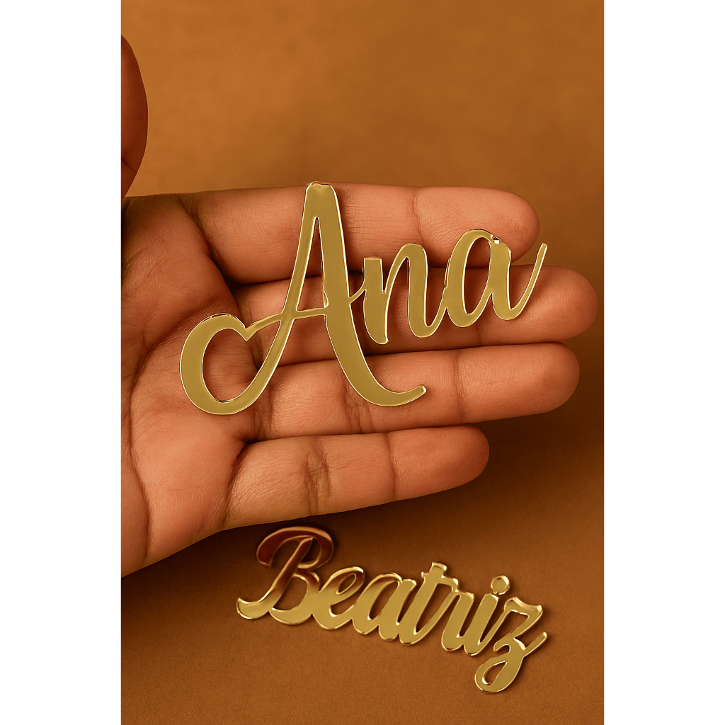 Aplique de Nome Personalizado em lamicote. Aplique personalizado para lembrancinha.