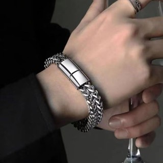 Pulseira masculina estilo hip-hop, de aço inoxidável, frontal e traseira, simples e dominadora, punk, de alta qualidade em Oferta na Shopee