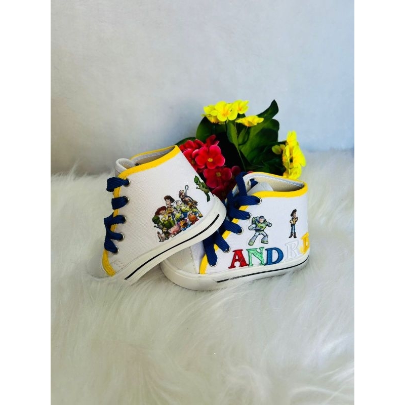 tenis botinha personalizado menino temático tema toy story