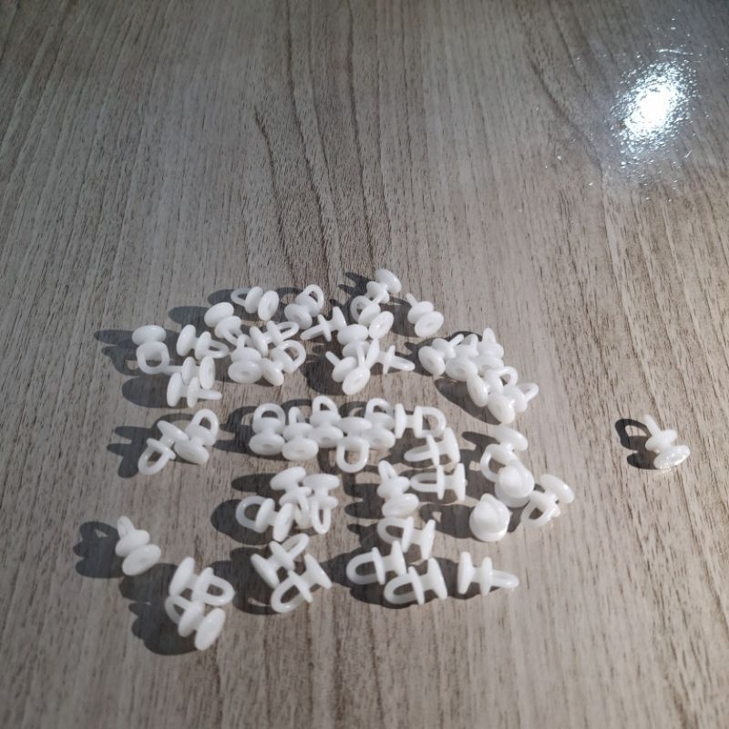 Deslizantes para trilho suiço max 50 unidades alça reforçada em Oferta na Shopee