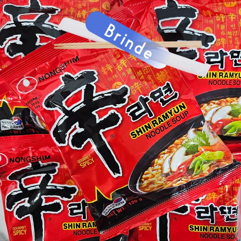 Pacote de lámen coreano Nongshim Shin Ramyun de 110 g