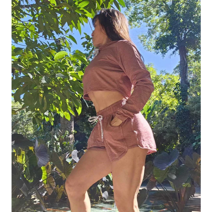 Conjunto Cropped Moletinho Capuz e Short Moletom Com Bolso orbis