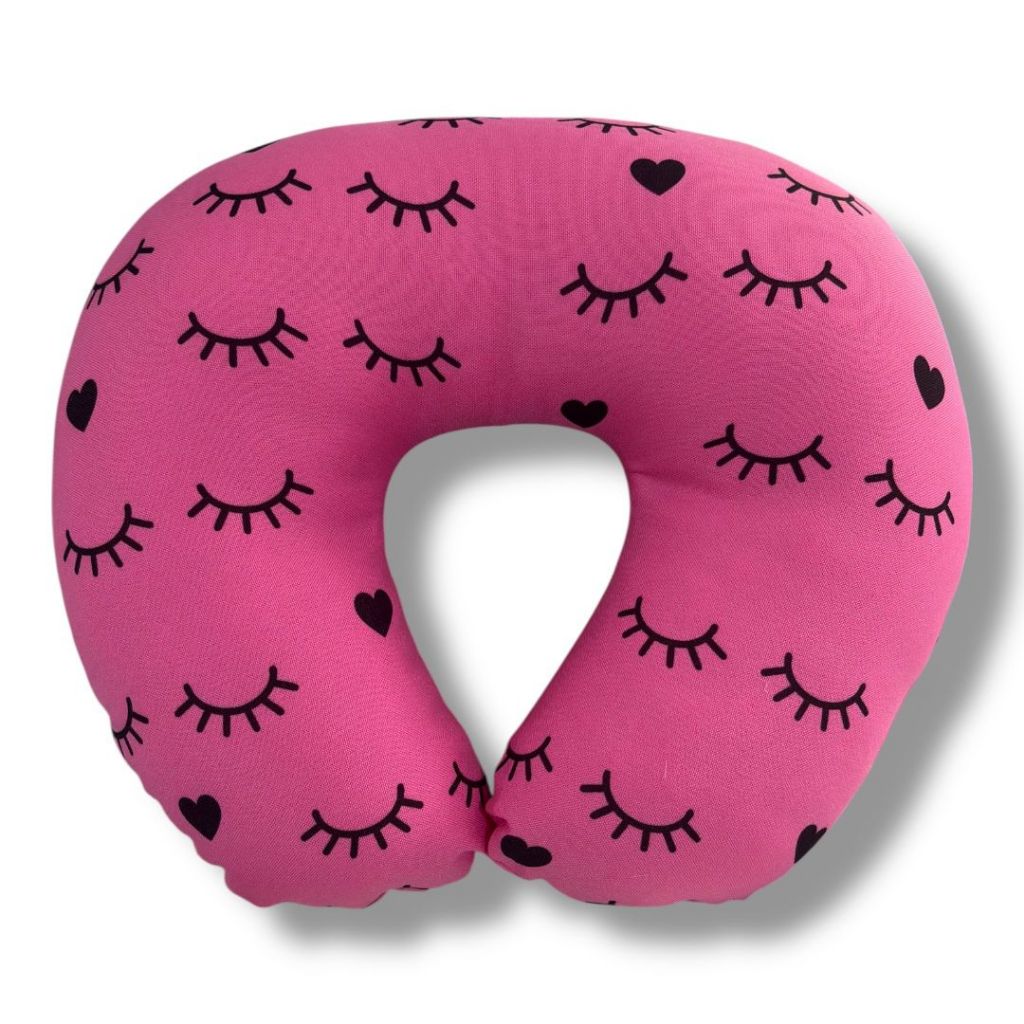Almofada de pescoço - estampa cilios e coração - Rosa Chiclete