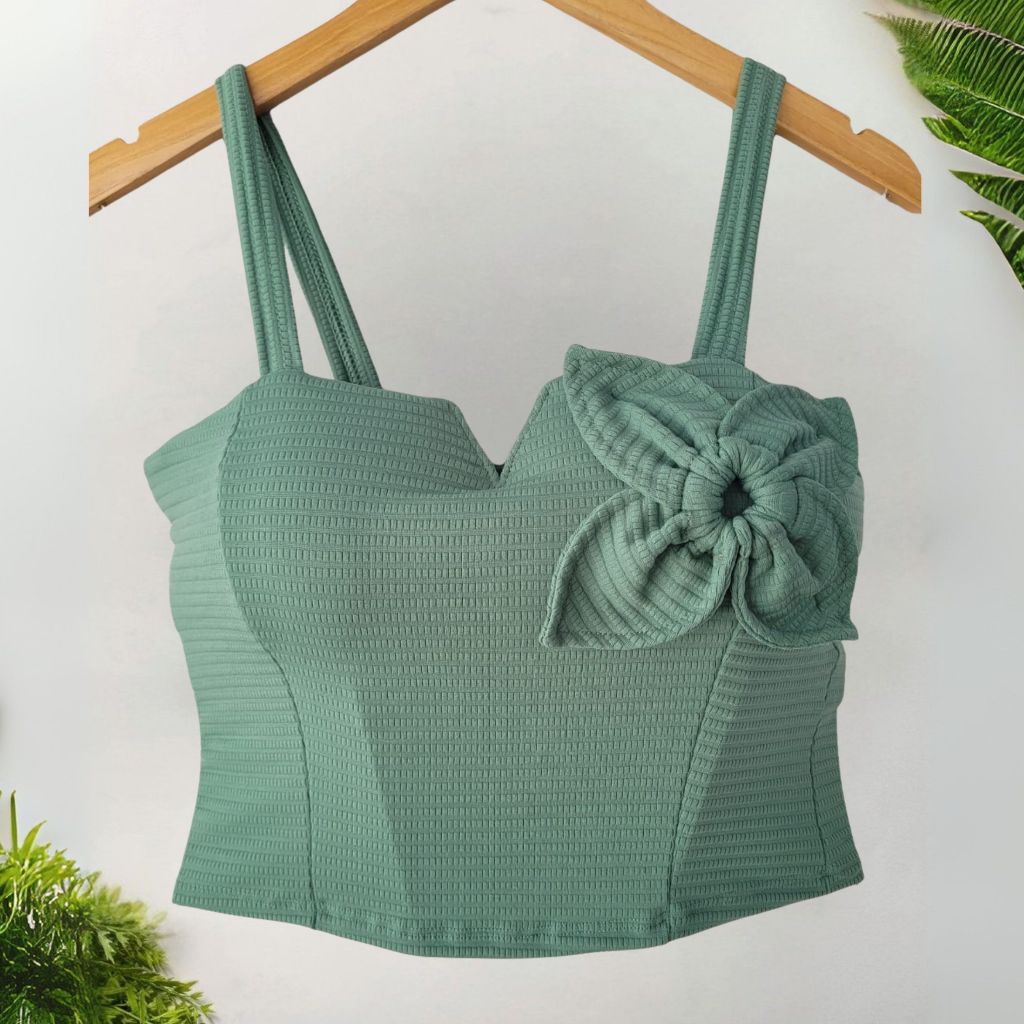 Top Blusinha Cropped Feminino Canelado Com Flor Com Bojo Confortável Look Estiloso