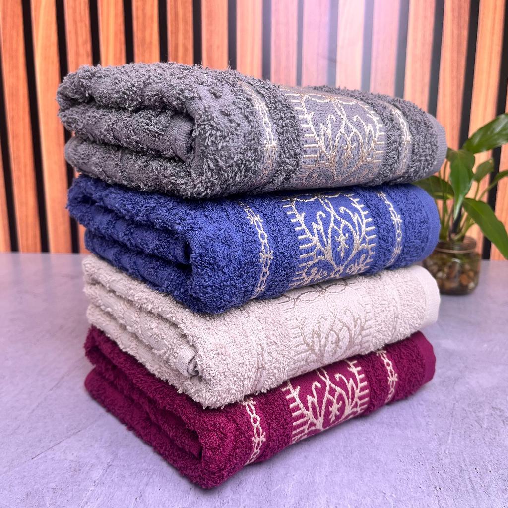 Kit 4 Toalhas de Rosto Luxo Premium Grossa e Bordada Felpuda 48x76cm Ultra Macia 100% Algodão Puro