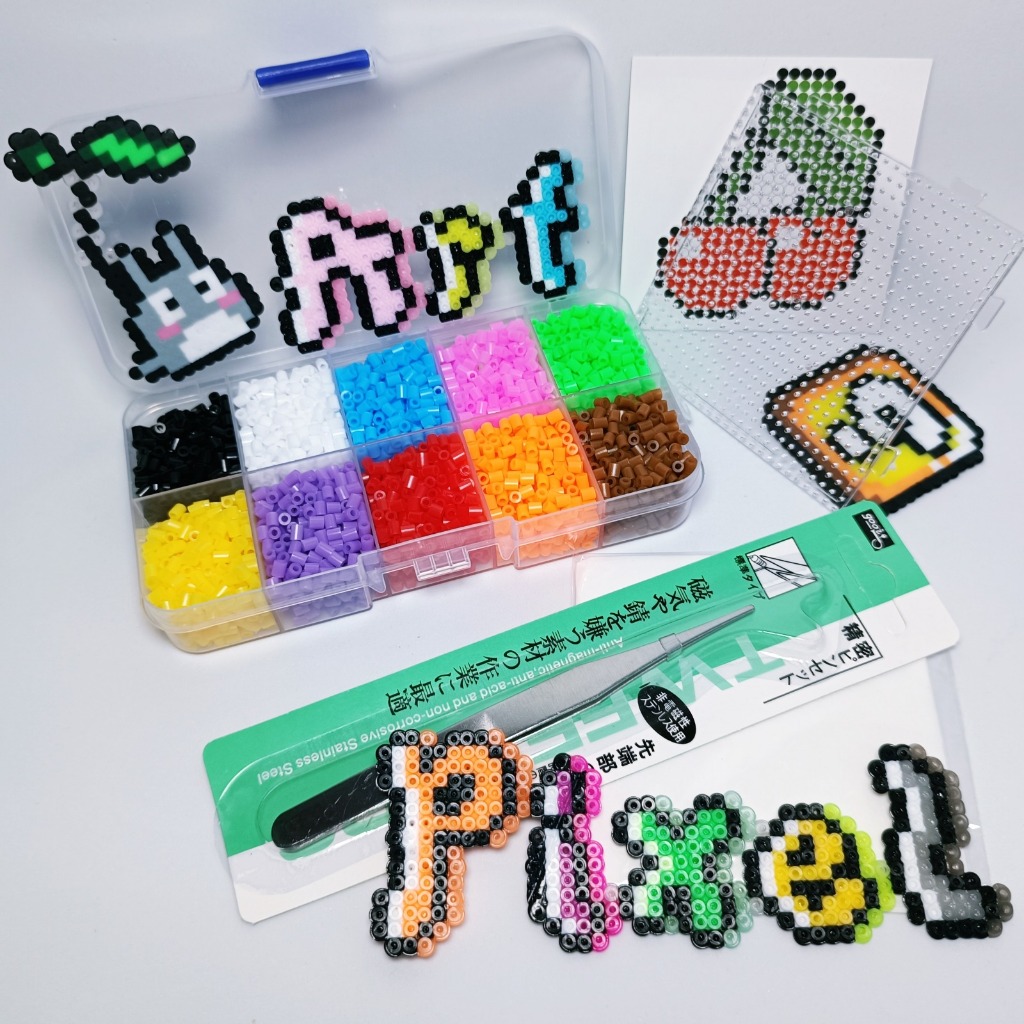 Kit Iniciante Hama Beads Perler  2.6mm + 1 Pegboard + Pinça + Papel Manteiga + Guia em Oferta na Shopee