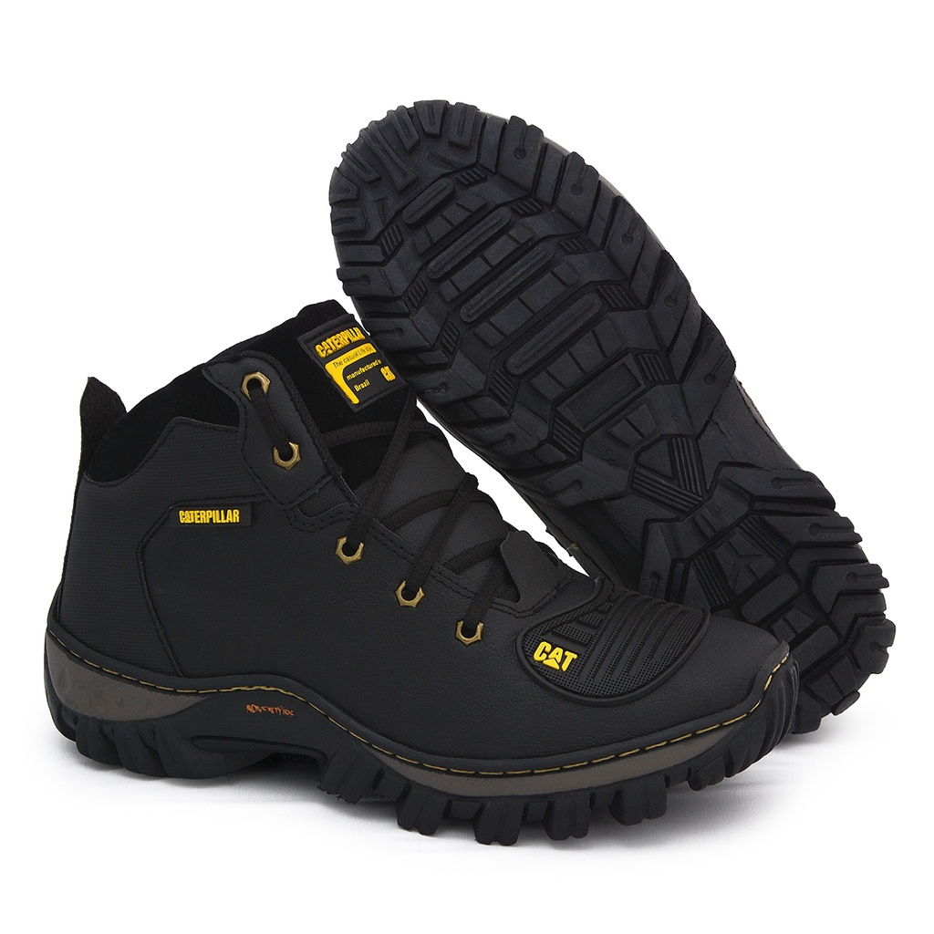 Bota Coturno Cano Médio Em Couro, Solado Borracha Resistente e Design Robusto Para Qualquer Ocasião