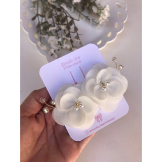 Arranjo cabelo/ Presilha de cabelo/ Acessorio debutante em Oferta na Shopee