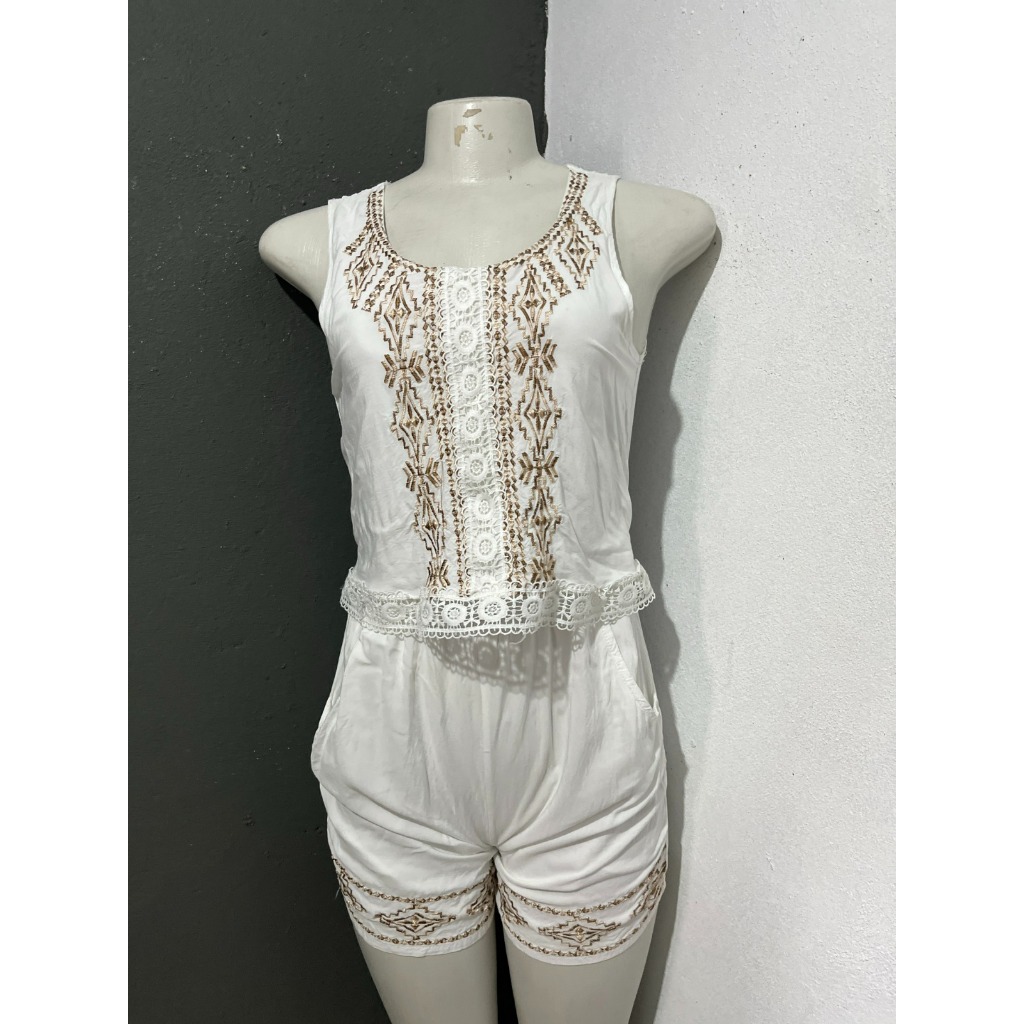 MACACÃO CURTO SHORT BRANCO USADO BAZAR BRECHO TAMANHO P