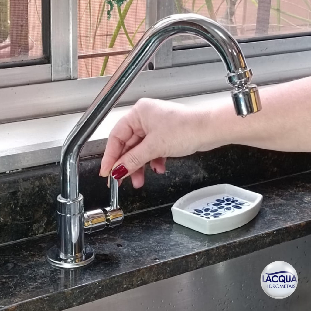 O que é Torneira Articulada Bancada? Guia e Onde Comprar | BuscaProdutos
