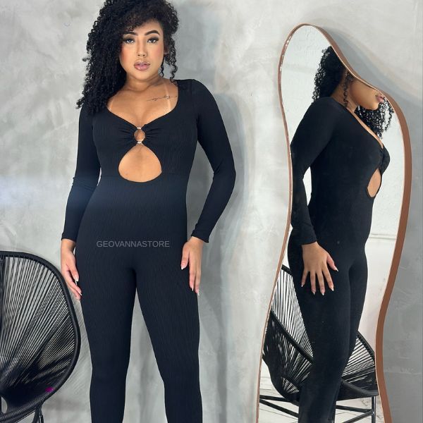 Macacão Manga Longa Argola Com Fenda Canelado Feminina em Oferta na Shopee