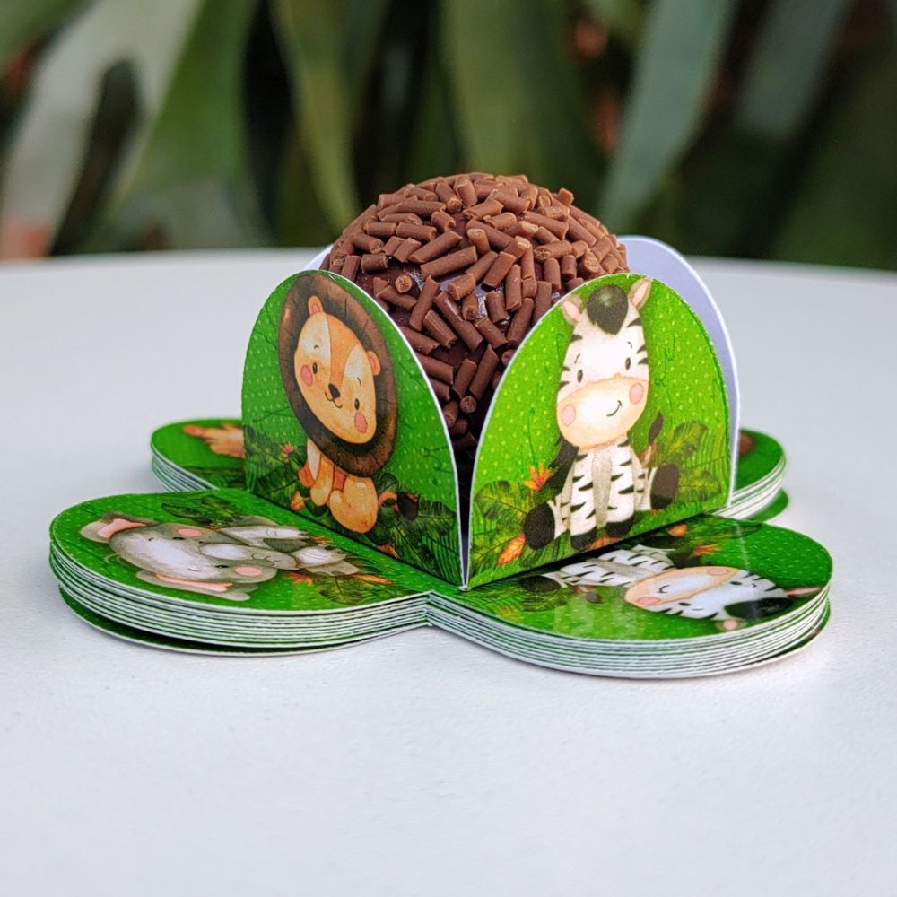 Forminha de Doce Brigadeiro, Beijinho 4 Pétalas Festa, Aniversário, Lembrancinha Safari Baby Animais da Floresta