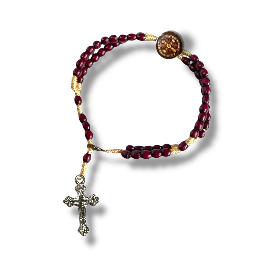 Terço Pulso Madeira Medalha de São Bento 27cm em Oferta na Shopee