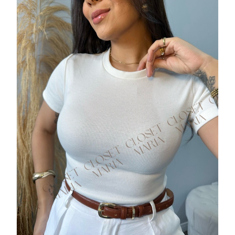 T-shirt feminina canelada gola redonda manga curta Ribana confortável