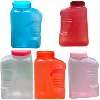 GARRAFA PLASTICA PARA AGUA  2.0 LITROS COLORIDA GELADEIRADIMENSÕES    Litros:2.0 litros    Boca: 13 cm    Altura: 20 em Oferta na Shopee